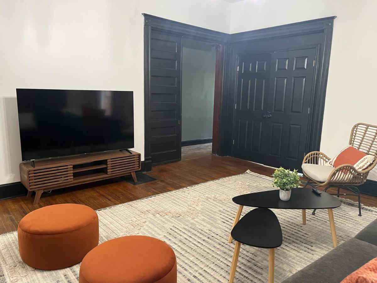 Apartment Stylish 1st Floor 2br 1king And 1queen Louisville