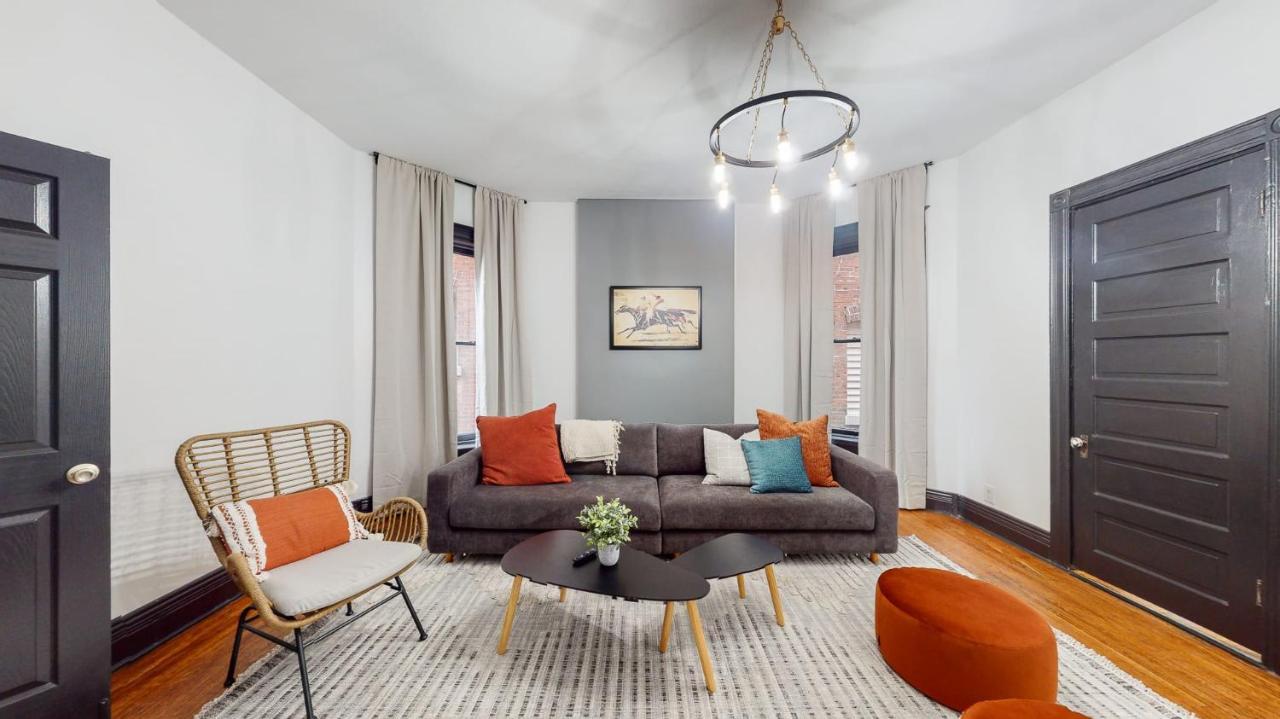 Apartment Stylish 1st Floor 2br 1king And 1queen *