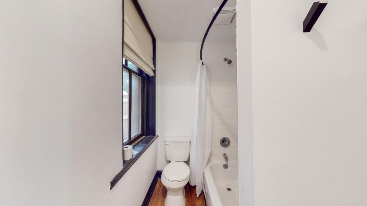 Apartment Stylish 1st Floor 2br 1king And 1queen *