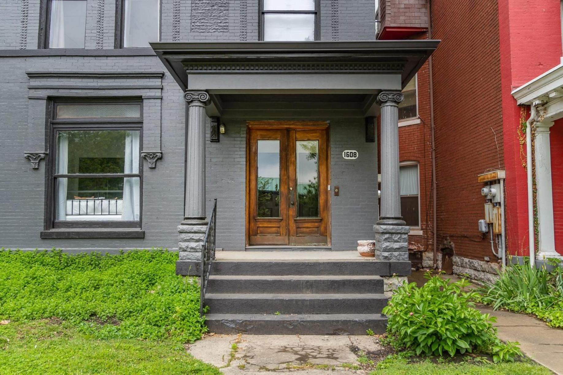 Apartment Stylish 1st Floor 2br 1king And 1queen